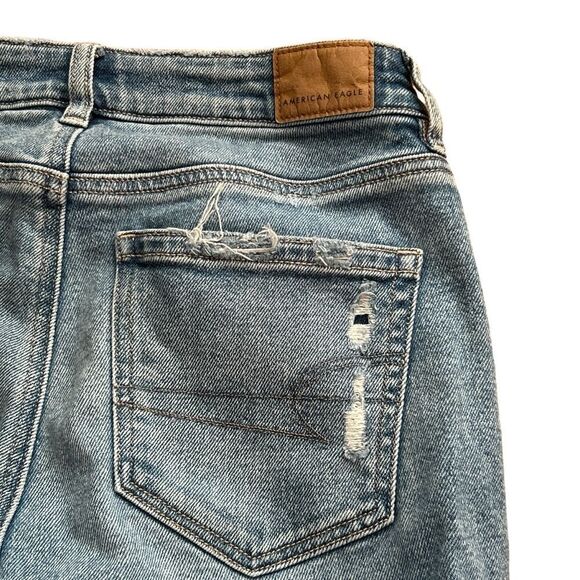 American Eagle Stretch Mom Straight Jean Size 2 - Picture 9 of 15